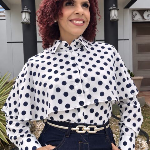 Blusa Navy Dots European Style con capa removible